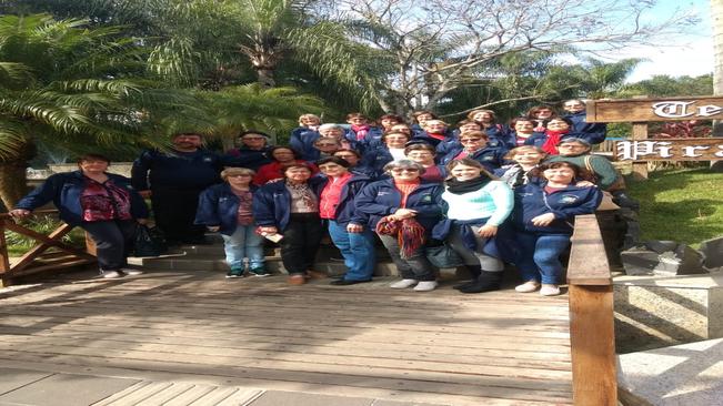 Grupo de Danças da Terceira Idade do CRAS de Paraíso do Sul realiza passeio