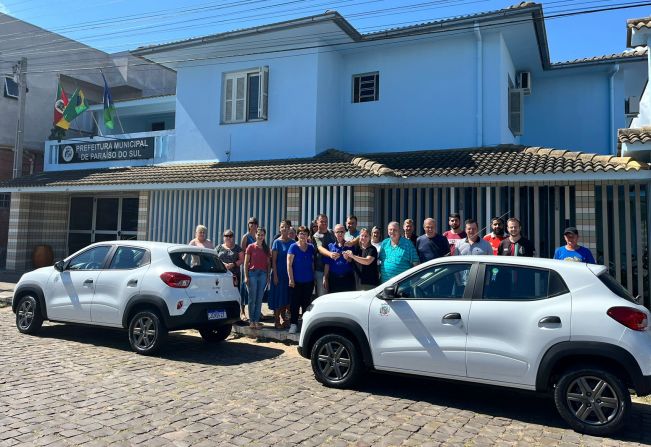 Paraíso do Sul recebe mais dois veículos através de Emenda Parlamentar