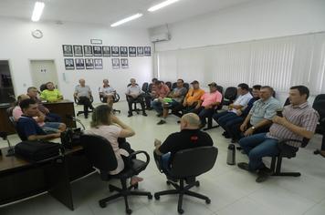 Representantes da RGE Sul reúnem-se com autoridades paraisenses para tratar sobre energia elétrica