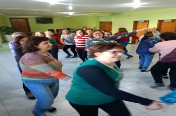 Grupo de Dança da Terceira Idade fará apresentação no município de Agudo