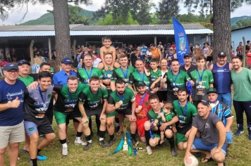 Mangueirinha vence o Municipal de Futebol Sete na categoria principal 