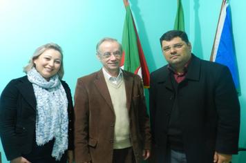 Prefeito Artur Ludwig recebe o Pastor Eliezer Cezar