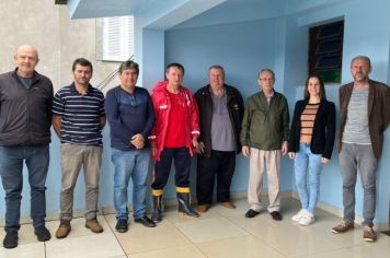 Reunião com membros da Defesa Civil Municipal para Decretação de Estado de Emergência