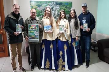 Comitiva Restinguense em visita a Prefeitura Municipal de Paraíso do Sul