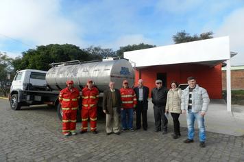 Prefeitura de Paraíso do Sul cede veículo à Associação de Bombeiros Voluntários