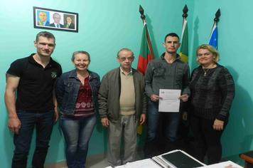 Prefeito Municipal dá posse a novo servidor