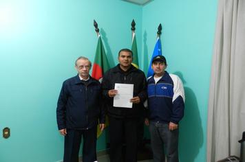 Prefeito Artur Ludwig dá posse à Operário