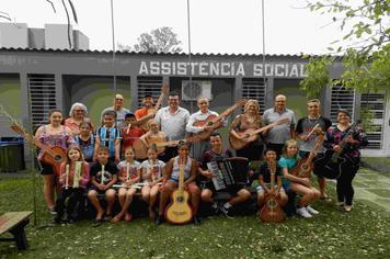 Entrega de Instrumentos ao Coral Juvenil ocorreu na última sexta-feira, 30