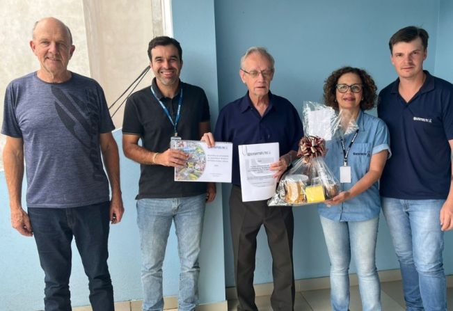 Entrega do Relatório de Atividades e Plano Operativo pela equipe da Emater de Paraíso do Sul