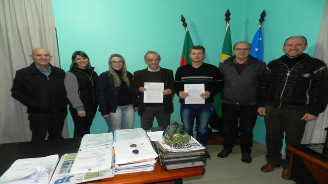 Prefeitura de Paraíso do Sul firma Contrato com Hospital Paraíso para transferência de R$ 100.000,00 oriundos de Emenda Parlamentar