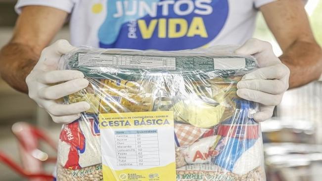 Prefeitura distribuirá cestas básicas para as famílias beneficiadas pelo Programa Bolsa Família do Município.