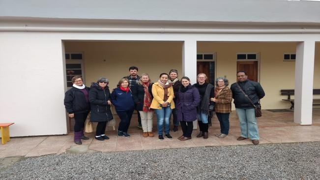 Conselheiros paraisenses visitam Abrigo Amor Perfeito em Agudo