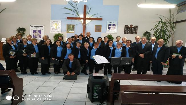 Coral de Paraíso do Sul se apresenta na Tradicional Festa da Colheita da IECLB da Vila Paraíso