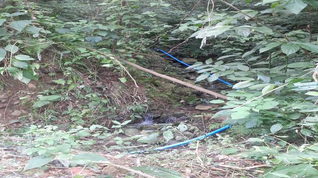 Prefeito visita obras de abastecimento de água no interior