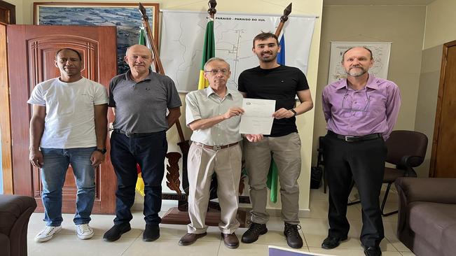 Posse de Engenheiro Civil é realizada no Gabinete do Prefeito Municipal