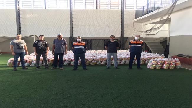 Município recebeu 50 cestas básicas da Defesa Civil para famílias em situação de vulnerabilidade social