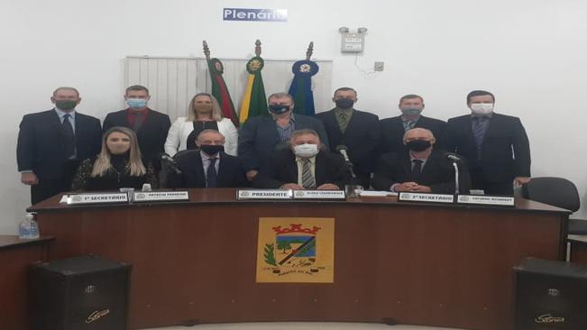 Sessão Solene em homenagem aos 33 anos de Paraíso do Sul