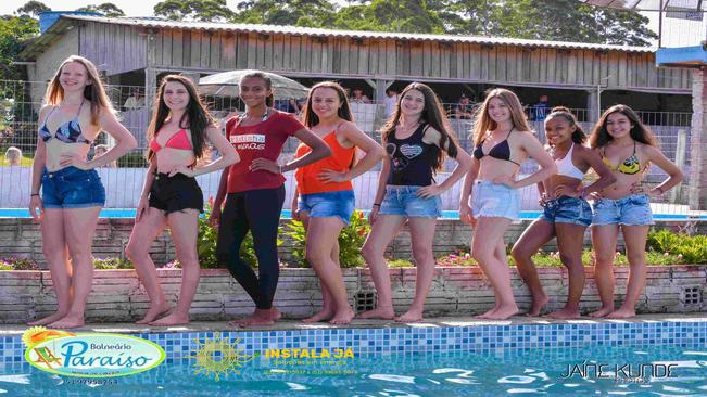 Primeiro ensaio de passarela das candidatas ao Garota Balneário Paraíso 2020