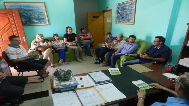 Assessor do Deputado Federal Giovani Cherini visita Prefeito Artur Ludwig