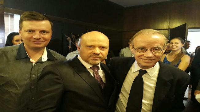 Comitiva paraisense prestigia posse do Deputado Estadual Marlon Santos na presidência da Assembleia Legislativa do Estado