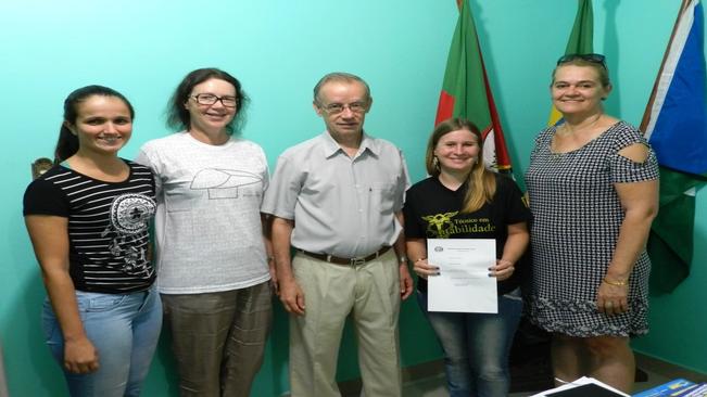 Nova Servente toma posse na Prefeitura de Paraíso do Sul