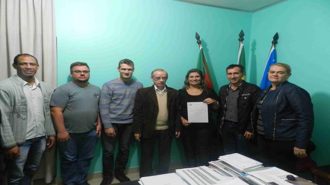 Prefeito dá Posse a nova Secretária de Saúde de Paraíso do Sul