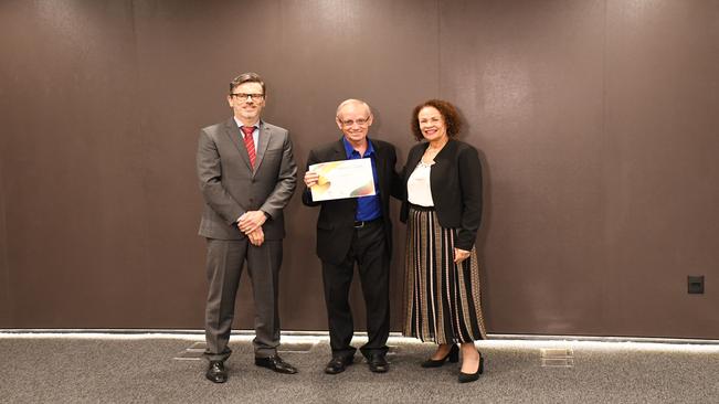 Entrega do Selo de Regularidade e Responsabilidade no Pagamento de Precatórios dos Municípios