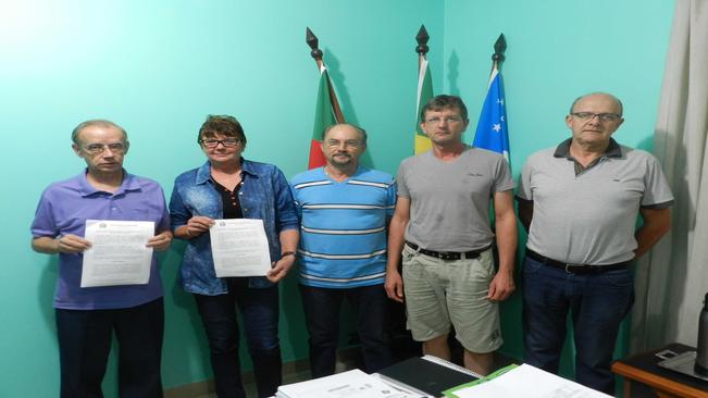 Prorrogado contrato de concessão de uso de cancha de bolão entre Prefeitura de Paraíso do Sul e Sociedade 10 de Novembro