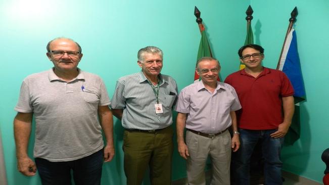 Hermes Taschetto visita Prefeito Artur Ludwig